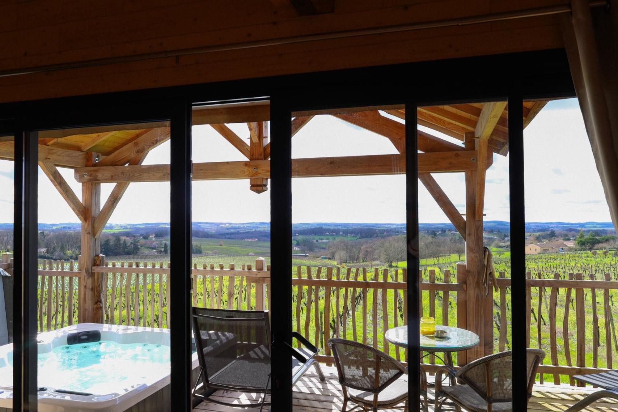 Le Domaine De La Tour Des Vents Bergerac Exterior foto
